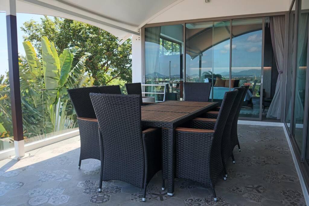 Legend Most Luxurious 6Bedroom Seaview In Phuket Ban Saiyuan Экстерьер фото